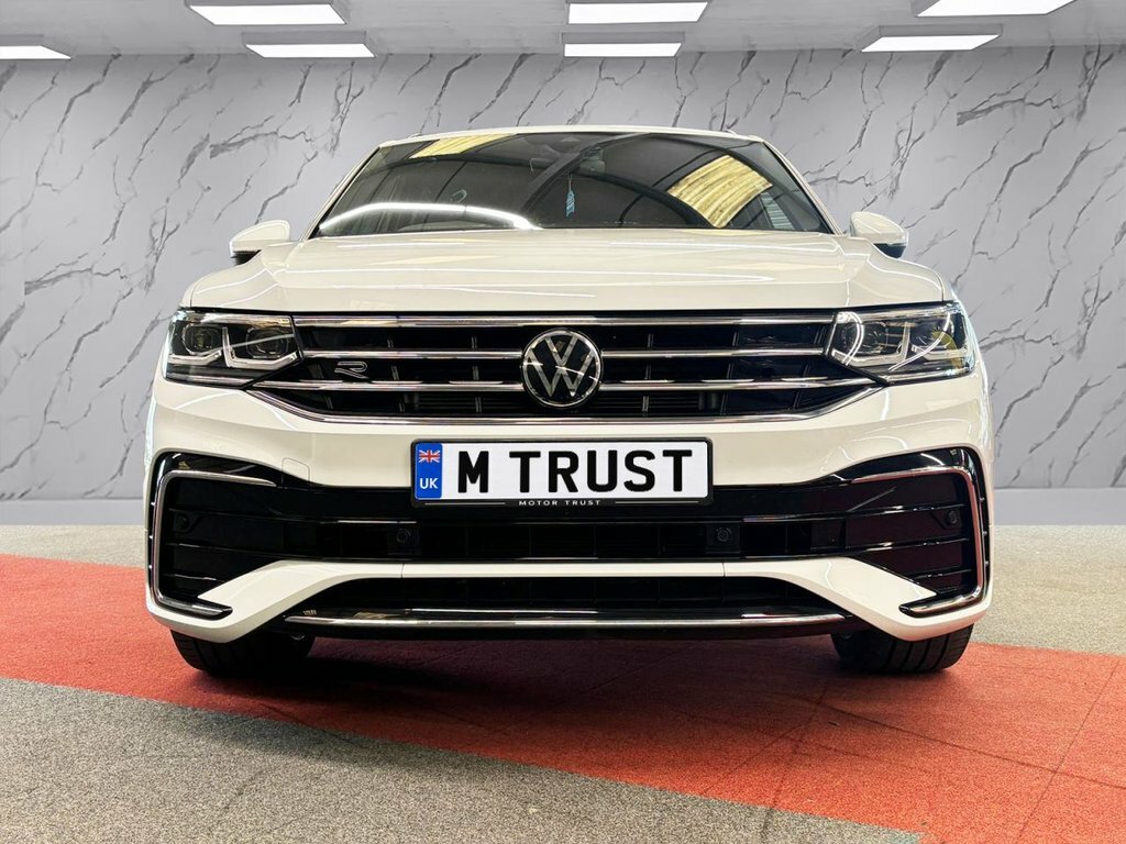 Volkswagen Tiguan 1.5L R-line VA22NKN White #3