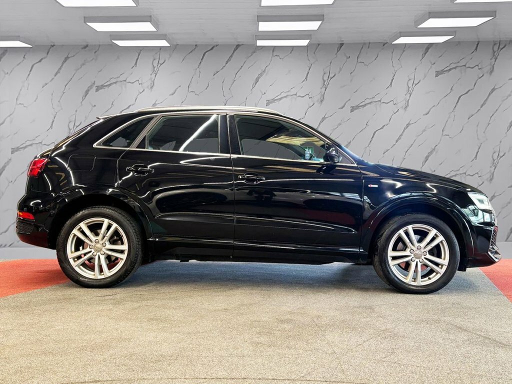Audi Q3 2L S Line Edition MM17GGP Black #6