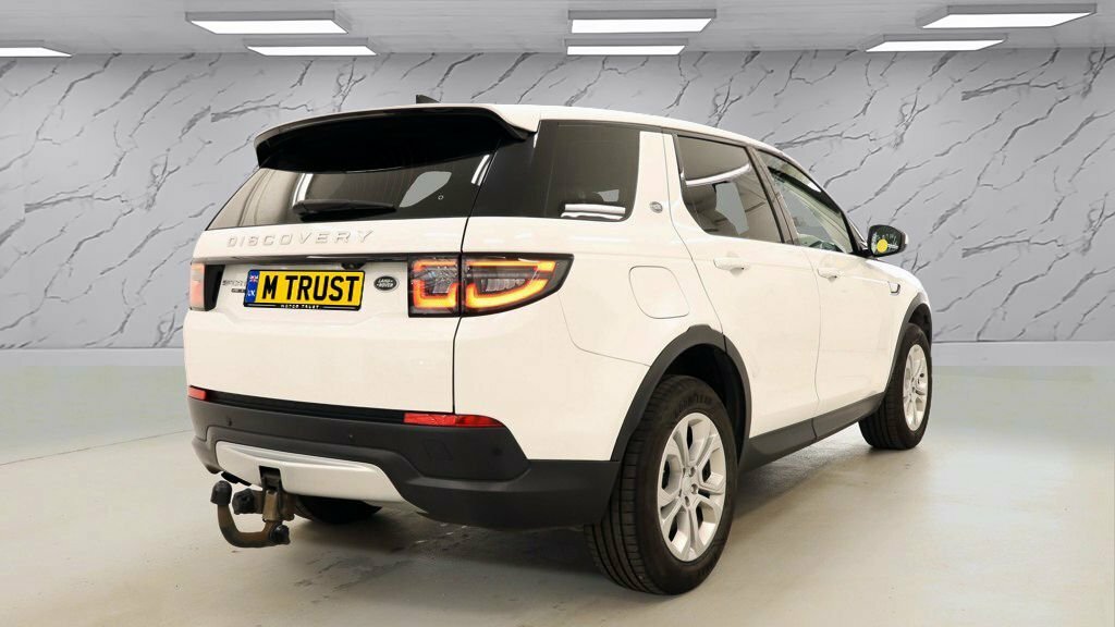 Land Rover Discovery Sport 2L S YO69XLH White #4