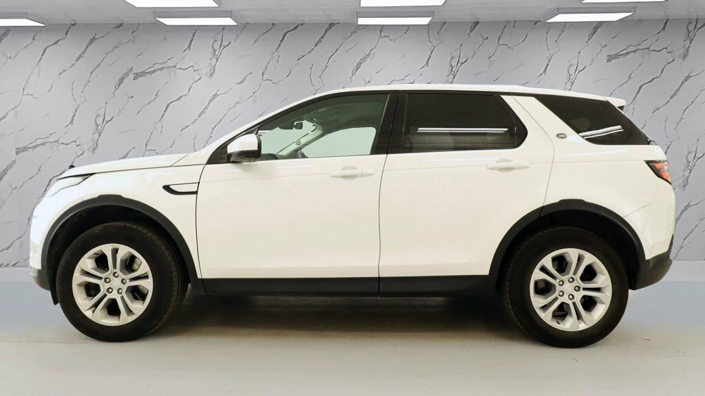 Land Rover Discovery Sport 2L S YO69XLH White #5