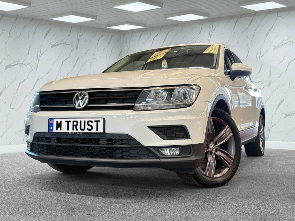 Volkswagen Tiguan 1.5L Match GC19DKJ White #4