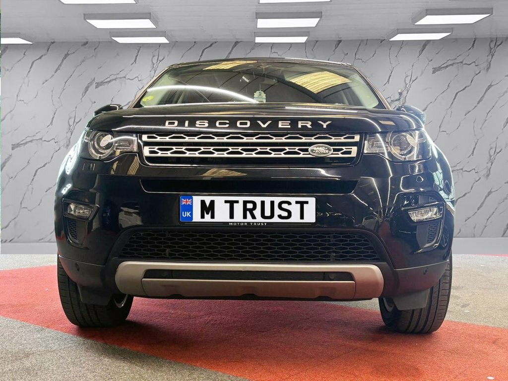 Land Rover Discovery Sport 2L Hse OY68FXM Black #2