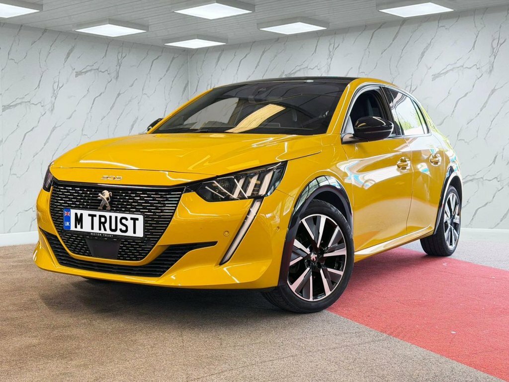 Peugeot 208 1.2L Gt FY71VJJ Yellow #5