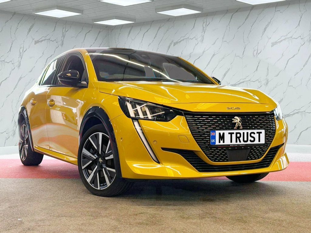 Peugeot 208 1.2L Gt FY71VJJ Yellow #2