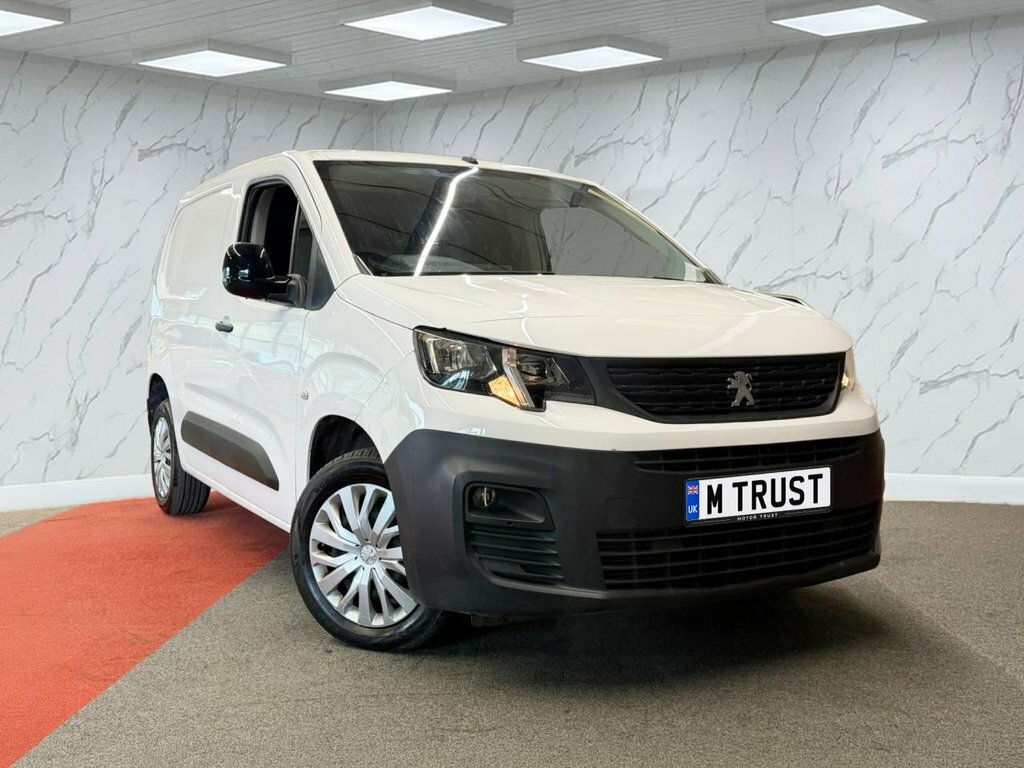 Peugeot Partner 1.5L Professional Premium White