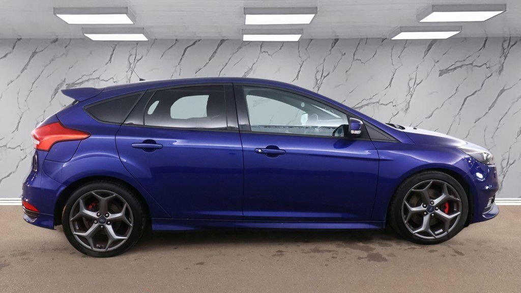 Ford Focus 2L St-3 GX65CYL Blue #5