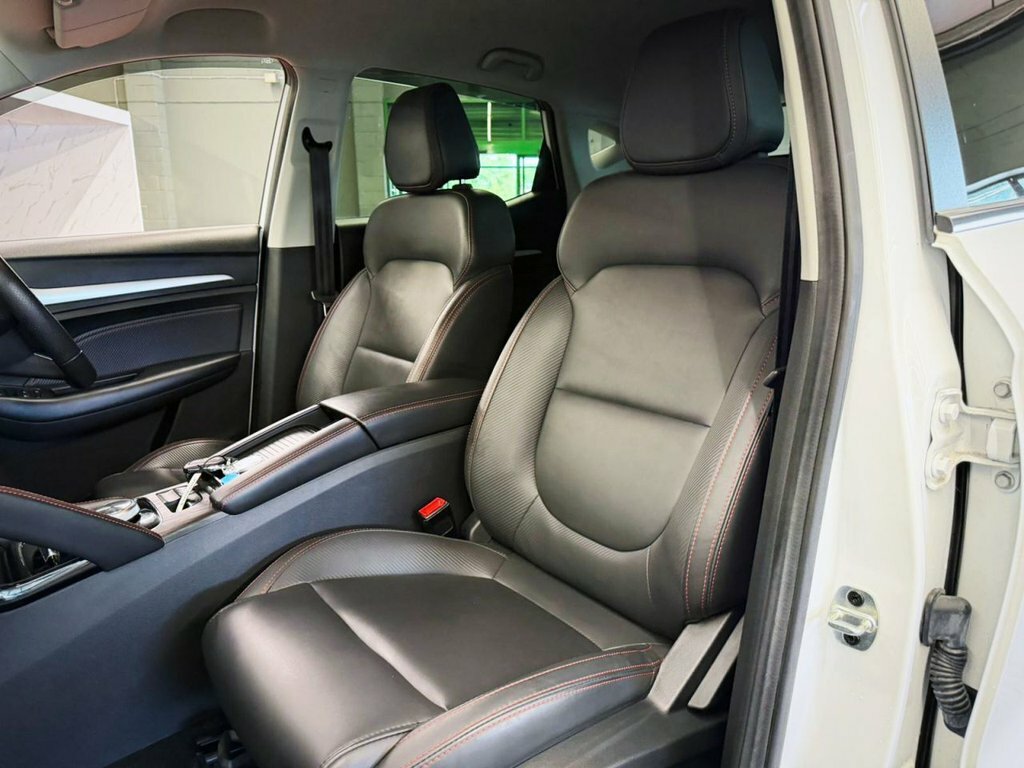 MG ZS Suv YH73PWX White #6