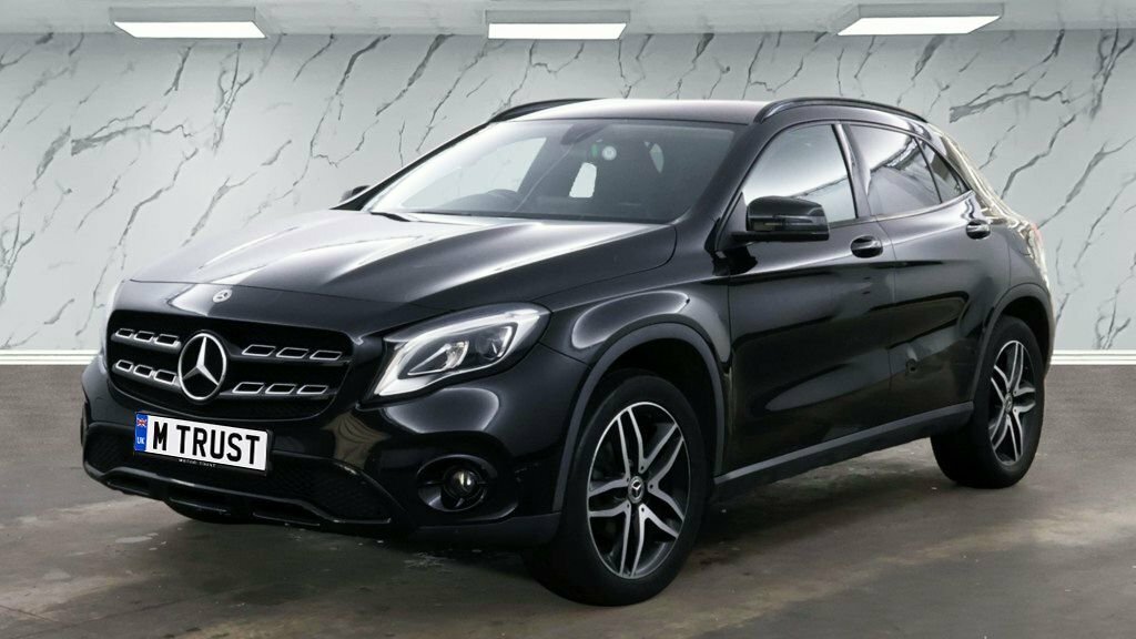 Mercedes-Benz GLA Class 1.6L Urban Edition LM19NTT Black #2