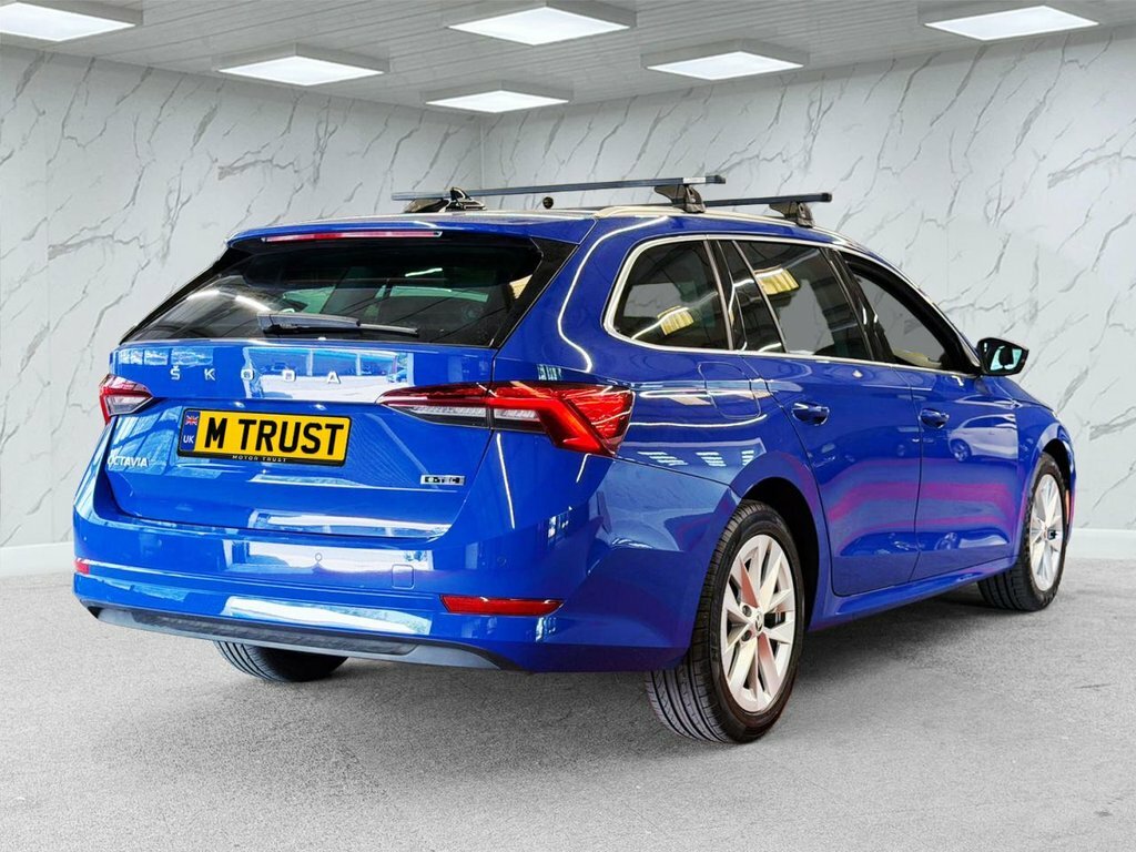 Skoda Octavia 1.5L Se L SG23WZO Blue #6
