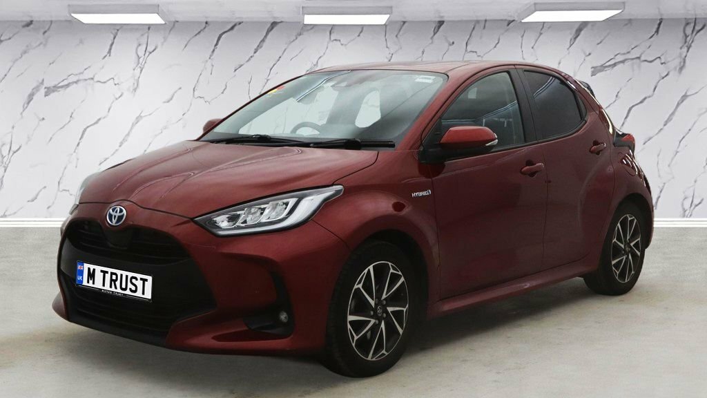 Toyota Yaris 1.5L Design MA71FHH Red #2