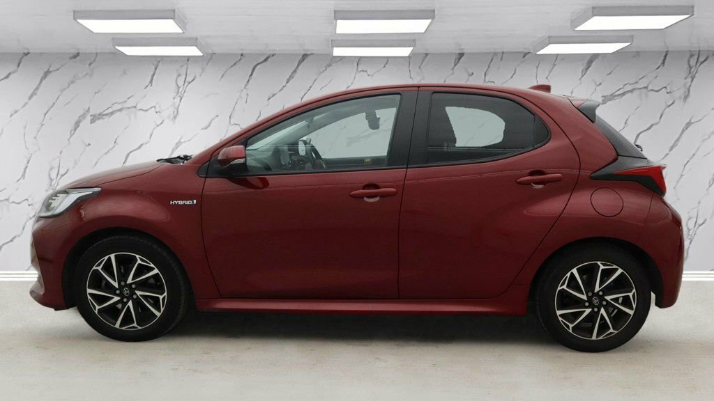 Toyota Yaris 1.5L Design MA71FHH Red #6
