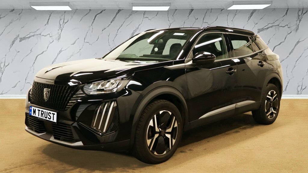 Peugeot 2008 1.2L Allure KS74EOF Black #2