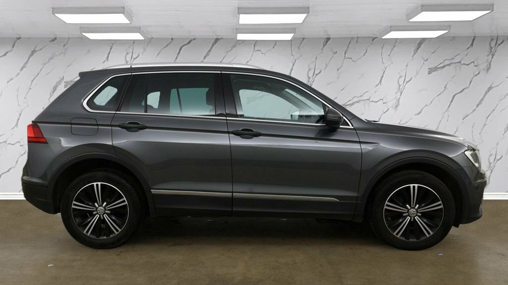 Volkswagen Tiguan 2L Se Navigation VX17YDD Grey #5