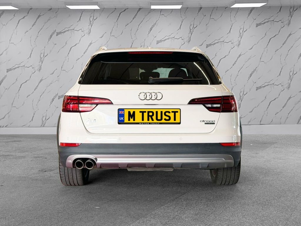 Audi A4 Allroad 3L Sport White #5