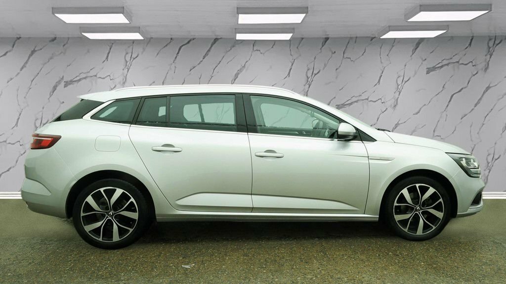 Renault Megane 1.5L Iconic Silver #5