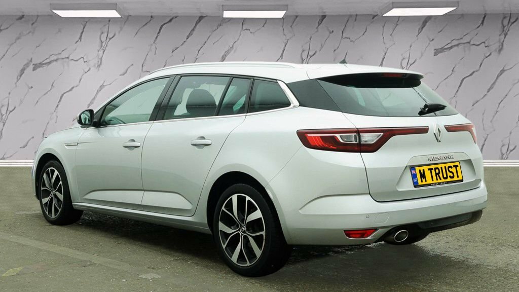 Renault Megane 1.5L Iconic Silver #3