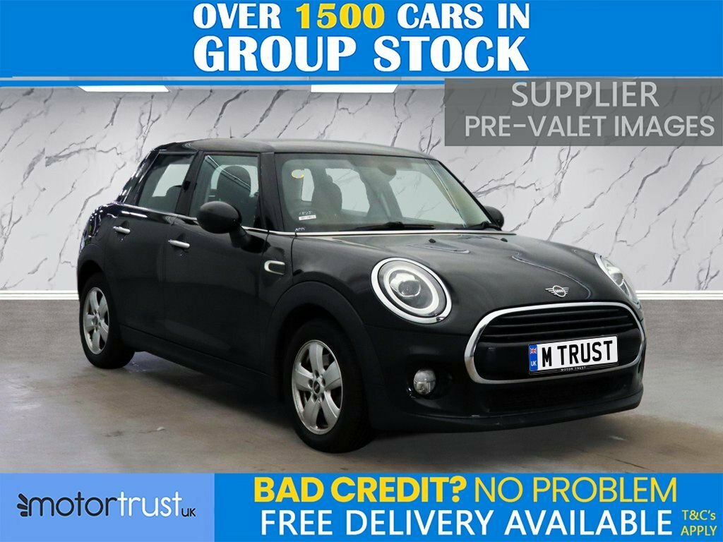 Mini Hatch 1.5L Cooper Classic Black