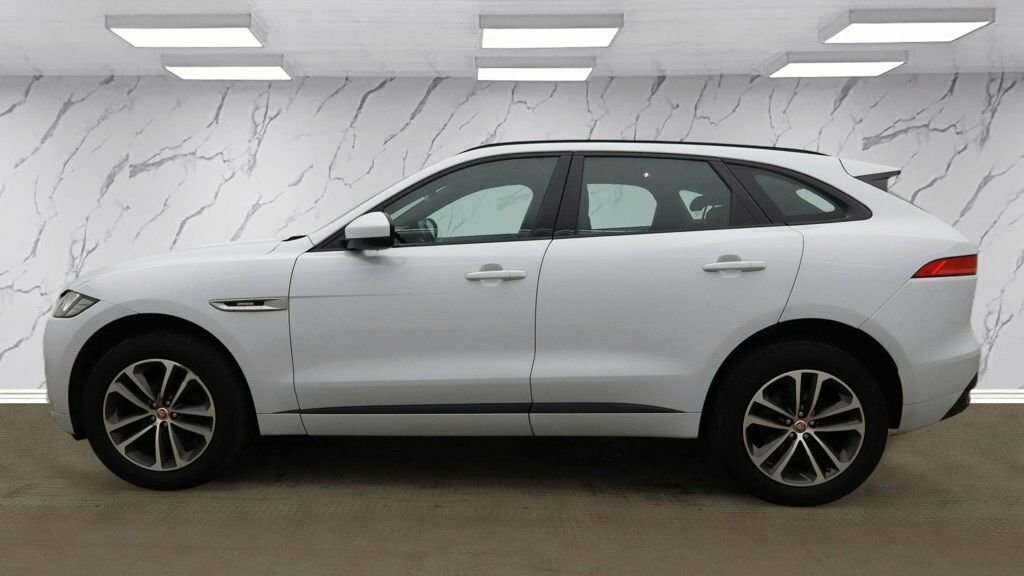 Jaguar F-Pace 2L R-sport SE19OJR White #6