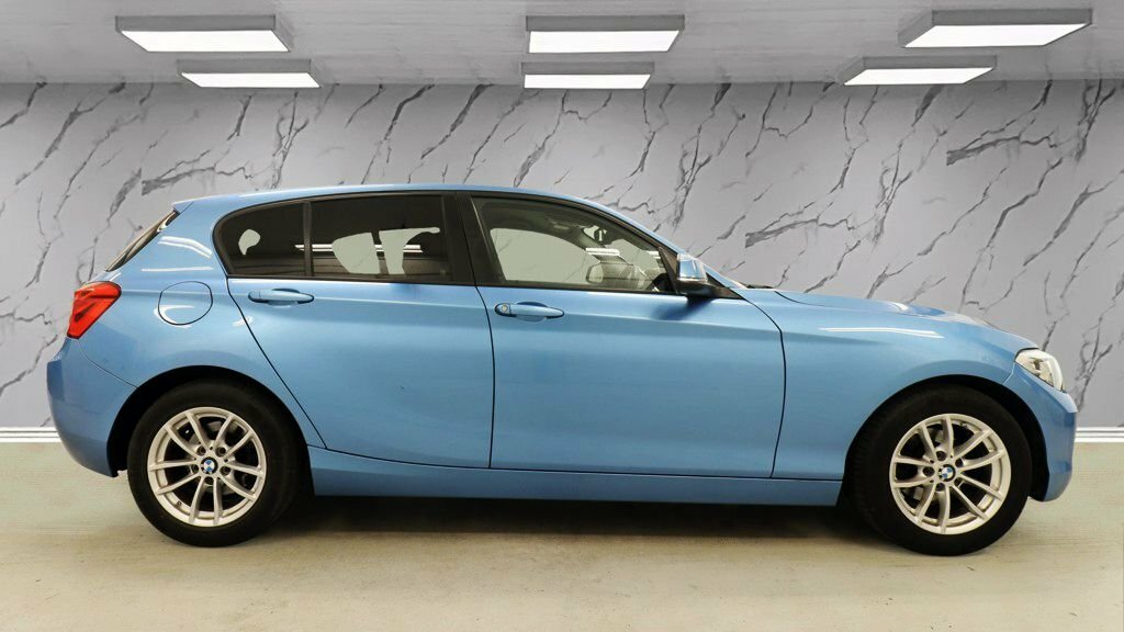 BMW 1 Series 1.5L Se Blue #5