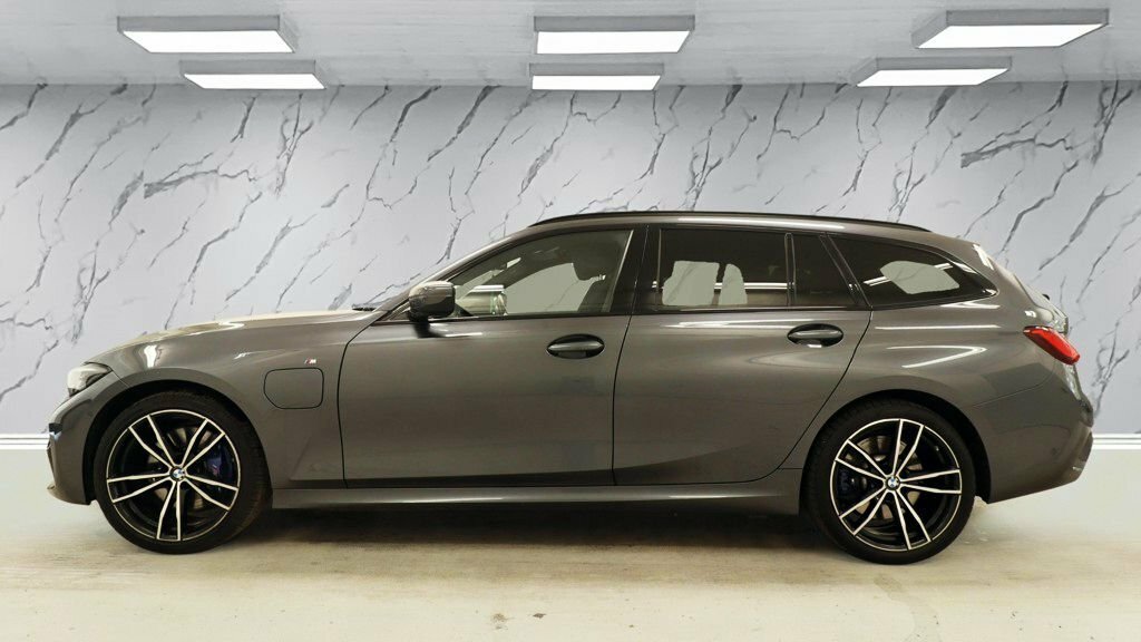 BMW 3 Series 2L M Sport FH21LLJ Grey #6
