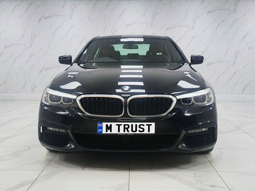 BMW 5 Series 3L M Sport DG20YSH Black #3