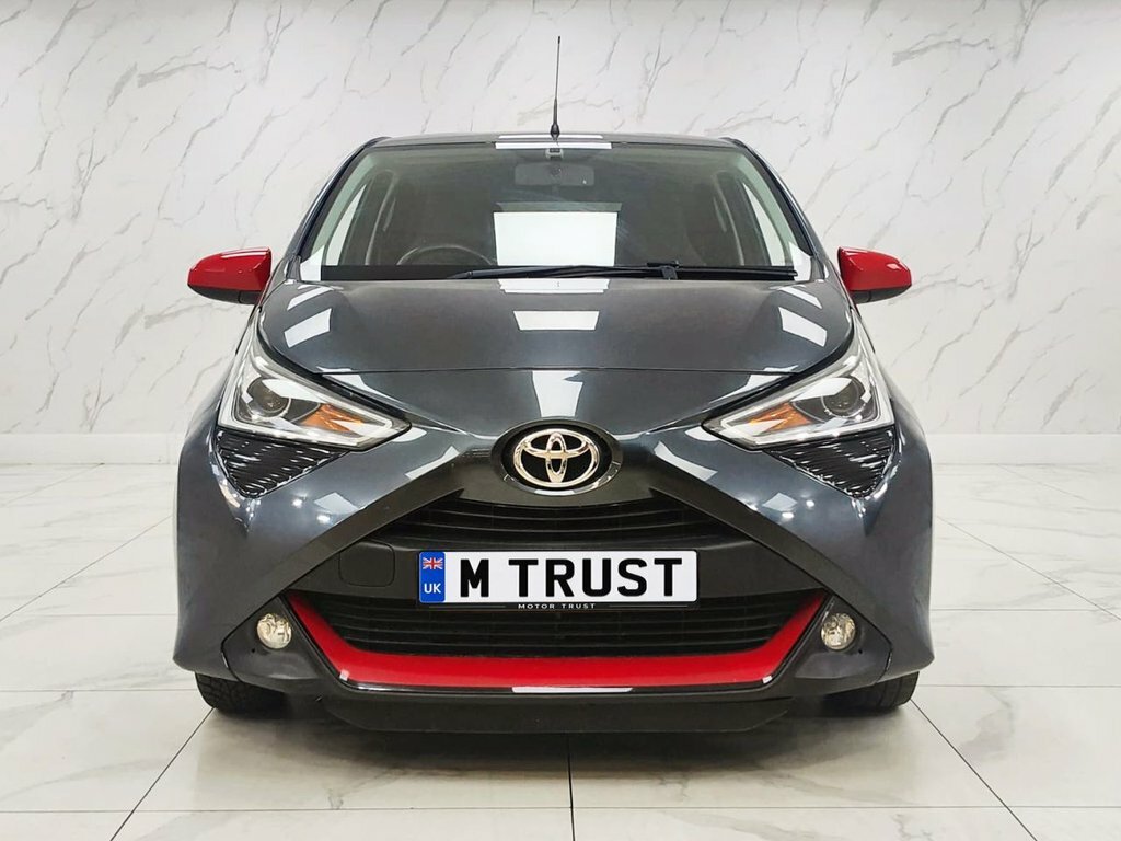 Toyota Aygo 1L X-trend AO69OVC Grey #3