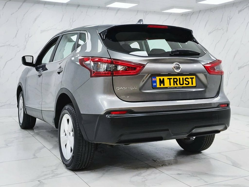 Nissan Qashqai 1.3L Acenta Premium YNZ9370 Grey #6