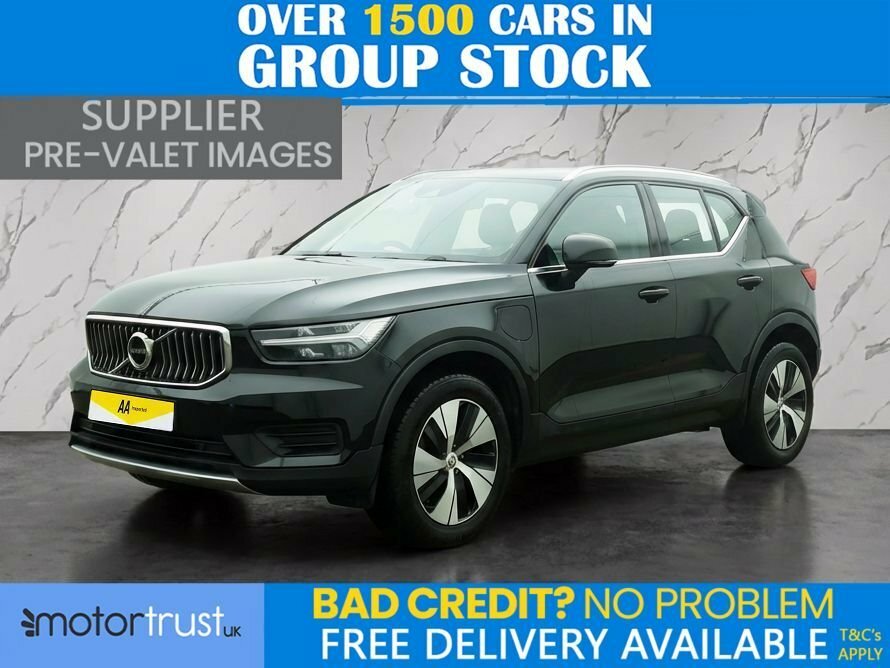 Volvo XC40 1.5L Core Black
