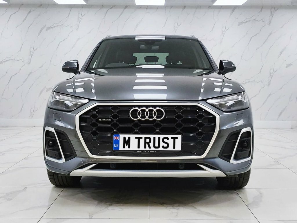 Audi Q5 2L S Line PF72LMK Grey #3