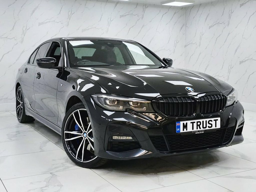 BMW 3 Series 2L M Sport FE21XNU Black #4