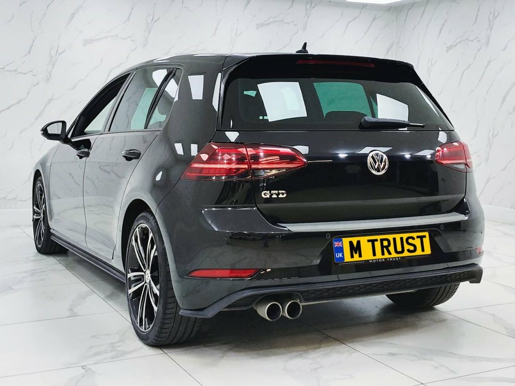 Volkswagen Golf 2L Gtd VF19HXU Black #6