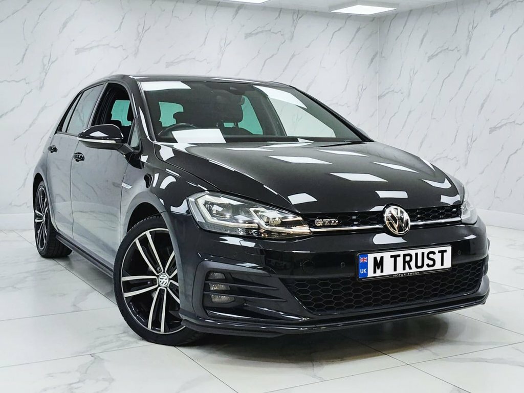 Volkswagen Golf 2L Gtd VF19HXU Black #4