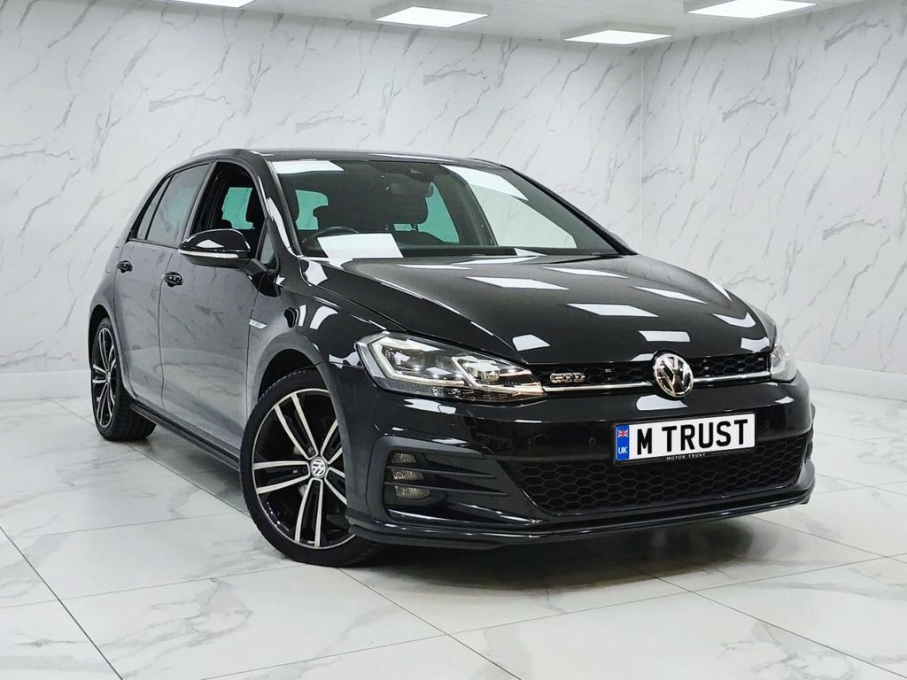 Volkswagen Golf 2L Gtd VF19HXU Black #3