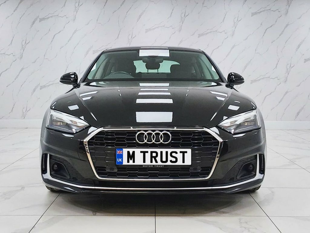 Audi A5 2L Sport SY21XZF Black #3