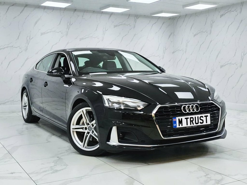 Audi A5 2L Sport SY21XZF Black #5