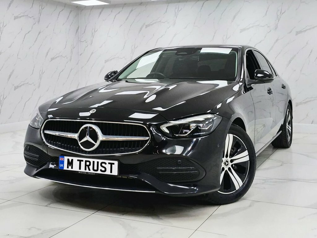 Mercedes-Benz C Class 2L Sport YX72KKL Black #2
