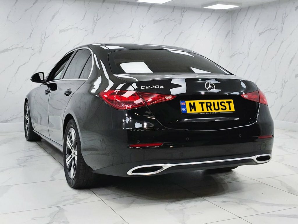Mercedes-Benz C Class 2L Sport YX72KKL Black #6