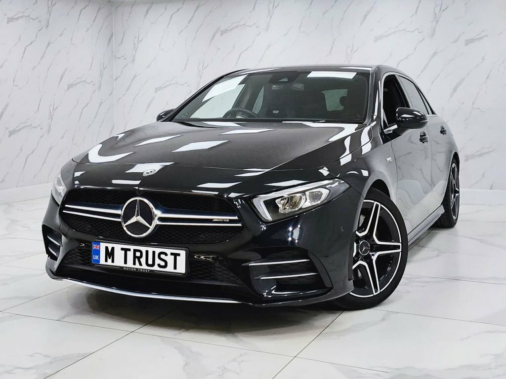 Mercedes-Benz A Class 2L Amg Black #2