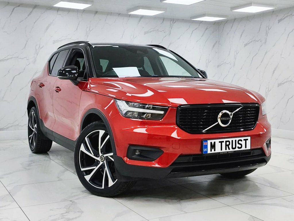 Volvo XC40 1.5L R-design Pro KX21LJJ Red #5