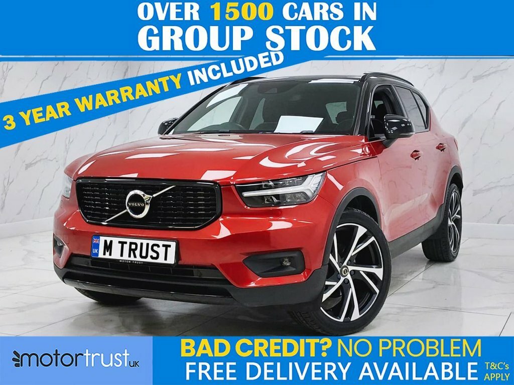 Volvo XC40 1.5L R-design Pro Red