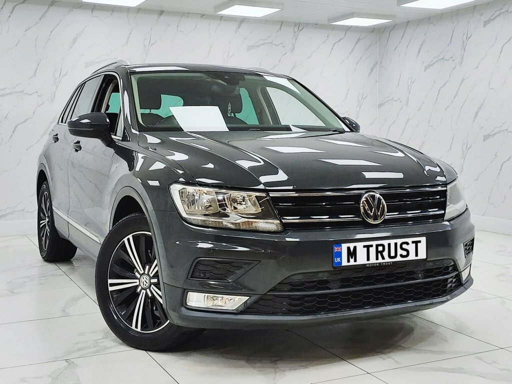Volkswagen Tiguan 2L Se Navigation DA66GYJ Grey #4