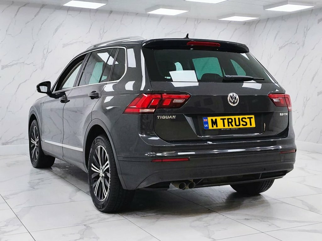 Volkswagen Tiguan 2L Se Navigation DA66GYJ Grey #6