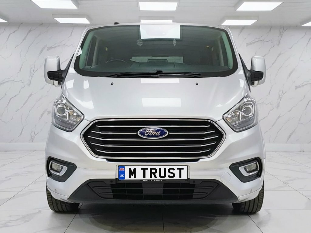 Ford Tourneo Custom Mpv Silver