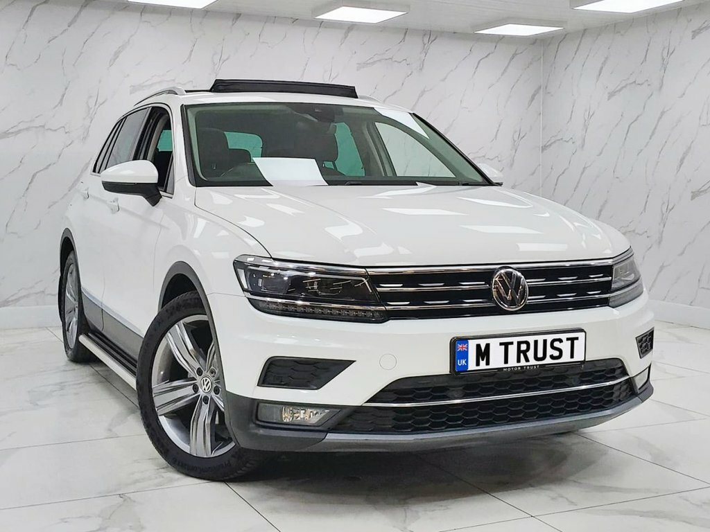 Volkswagen Tiguan 2L Sel FP68WCG White #5