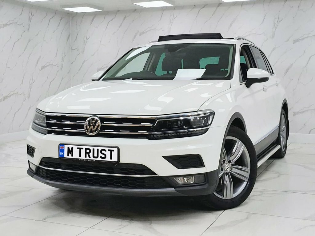 Volkswagen Tiguan 2L Sel FP68WCG White #2
