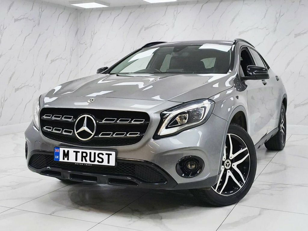 Mercedes-Benz GLA Class 1.6L Urban Edition NL69AGX Grey #2