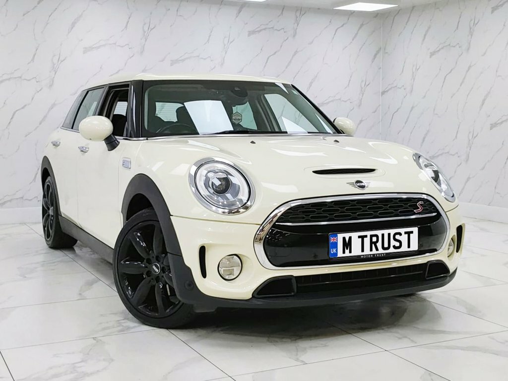 Mini Clubman 2L Cooper S YK18PTP White #4