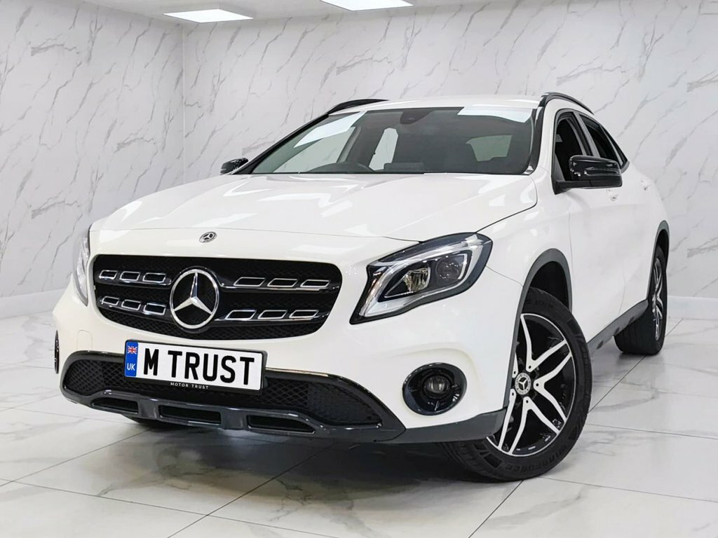 Mercedes-Benz GLA Class 1.6L Urban Edition White
