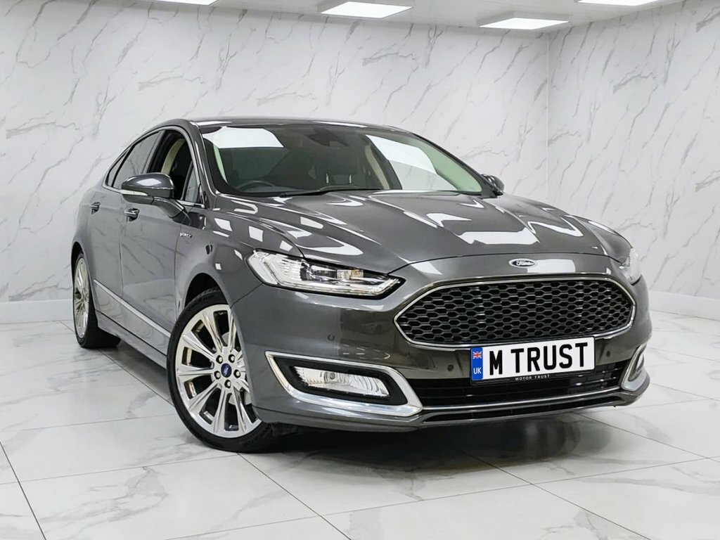 Ford Mondeo 2L Vignale Grey #4