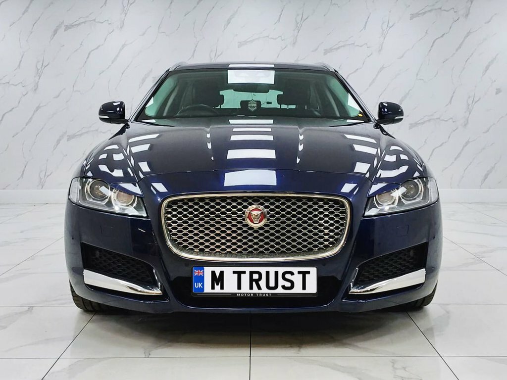 Jaguar XF 2L Portfolio HY18LHO Blue #3